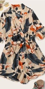 PLUS SIZE Floral Belted Playsuit - Sz 14/1XL